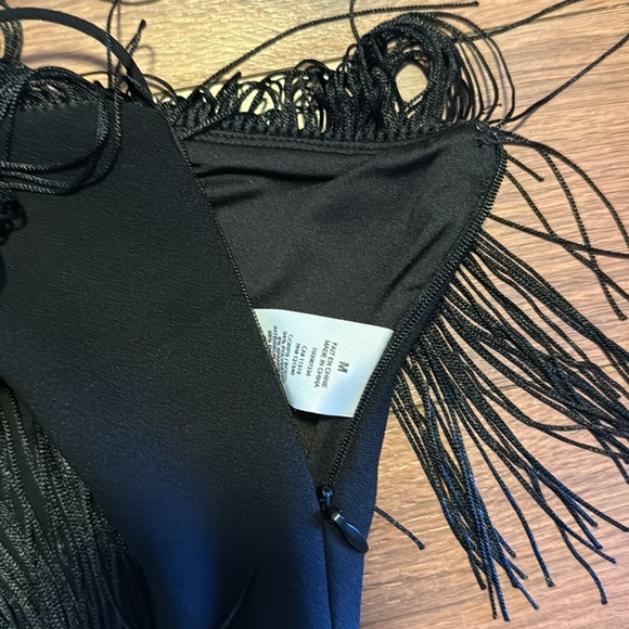 NWT* Dynamite Bare Fringe Crop Top - Picture 8 of 8